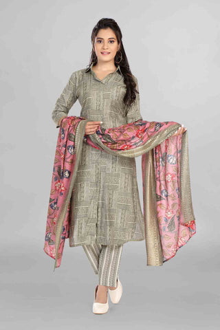 Green Colour Muslin Kurti Paired With Pant Dupatta