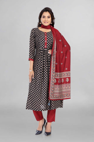 Black Colour Printed Kurti Paired With Pant And Dupatta