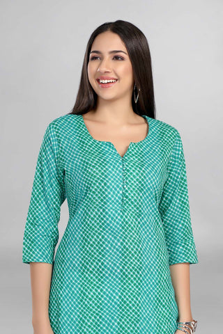 Green Colour Casual Wear Straight Kurti