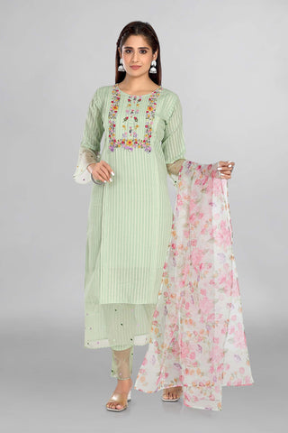 Beautiful Light  Green Colour Kurta Paired With Pant And Organza Dupatta