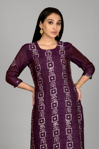 Dark Violet Batic Print Kurta Paired With Pant