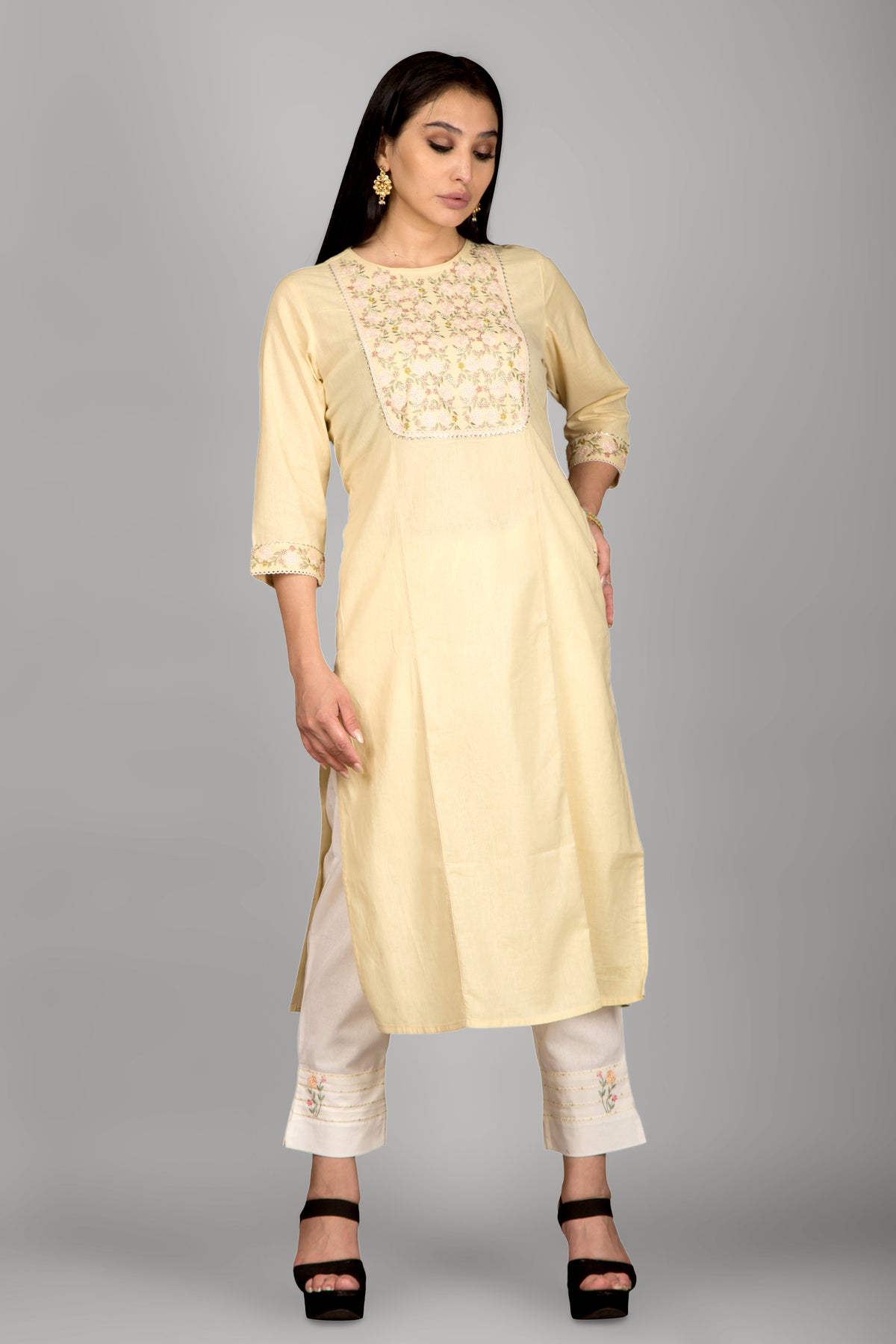 Light Yellow Casual Printed Kurta Paired With Pant