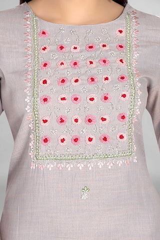 Grey Kurta With Neckline Hand Embroidery With Bell Sleeves