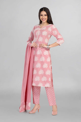 Baby Pink Causal Printed Kurti Paired With Pant And Dupatta