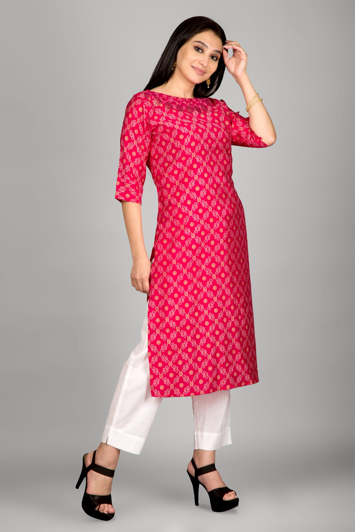 Dark Pink Kurta With Beautiful Neckline