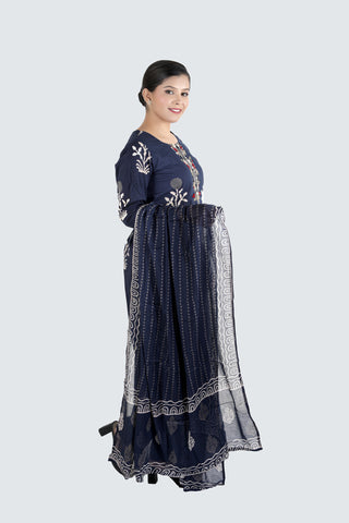 Navy Blue Colour Printed Kurti Paired With Pant And Dupatta