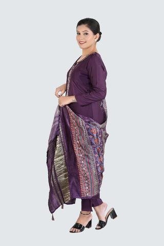 Voilet Colour Printed Kurti Paired With Pant And Dupatta