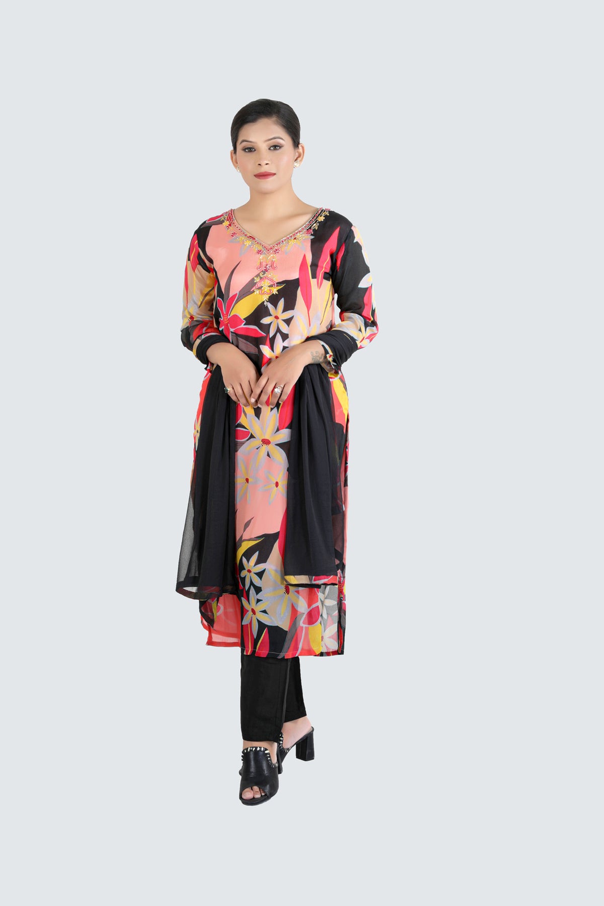 Black Colour Floral Printed Kurti Paired With Pant And Dupatta