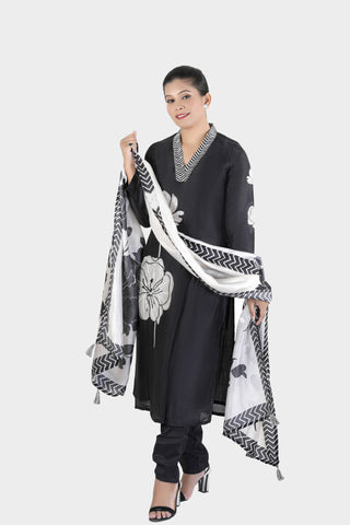 Black Colour Floral Printed Kurti Paired With Pant And Dupatta