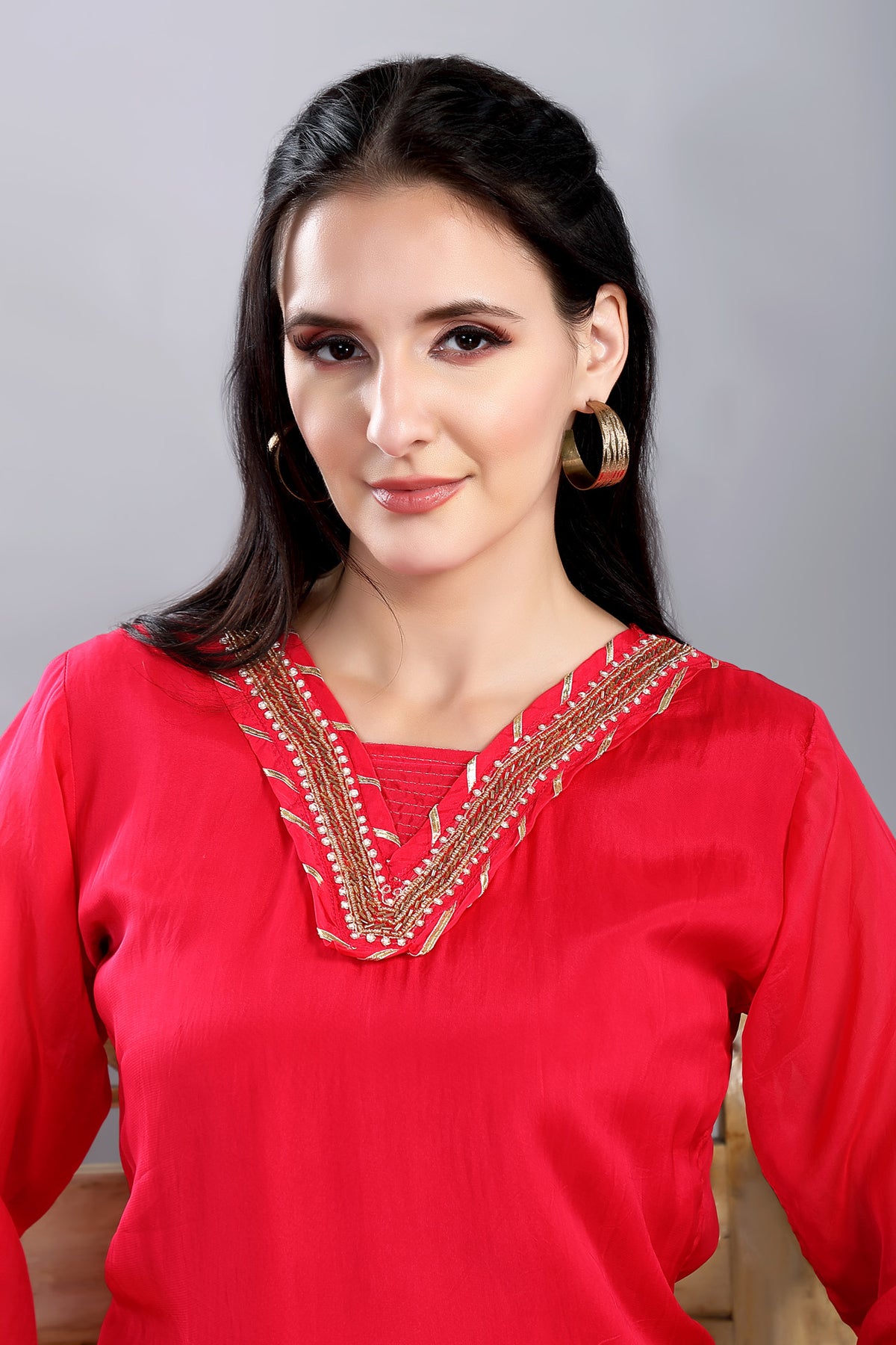 Pink Colour Plain Kurta With Hand Work V Neckline Paired with Pant and Dupatta